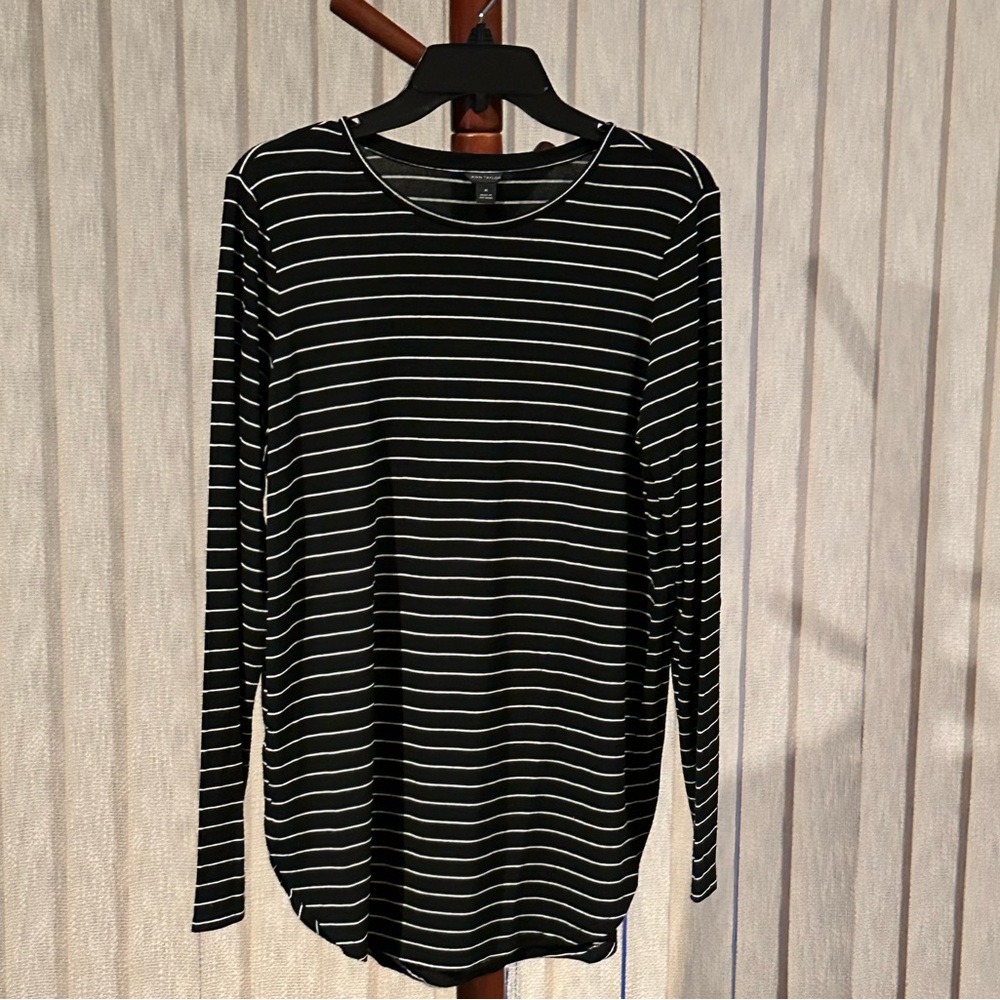 Ann Taylor - Tunic